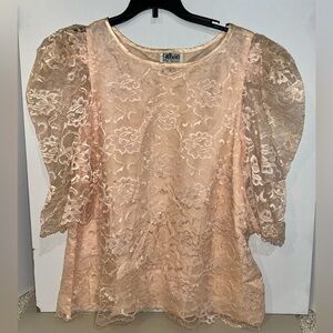 Gilberti floral top lace vintage pink size small